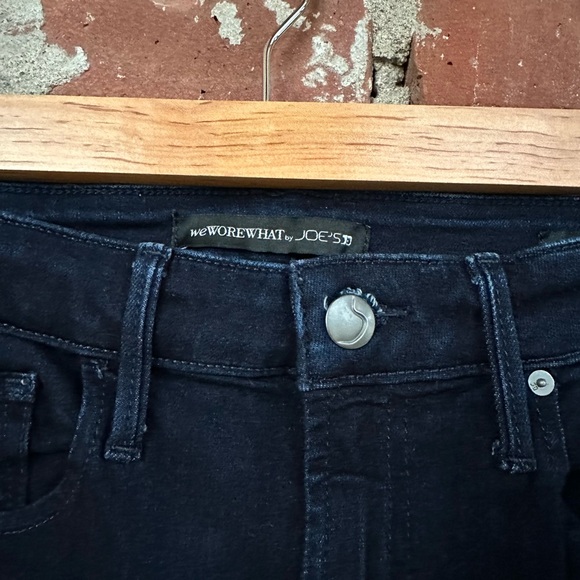 Joe’s High Rise Skinny Zip - Picture 2 of 5